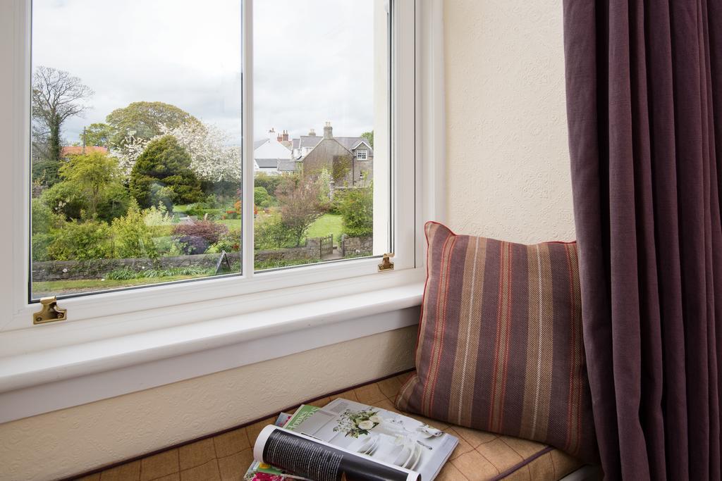 The Dunstanburgh Castle Hotel เอมเบิลตัน ภายนอก รูปภาพ