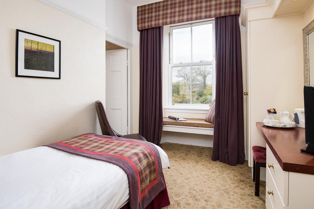 The Dunstanburgh Castle Hotel เอมเบิลตัน ภายนอก รูปภาพ